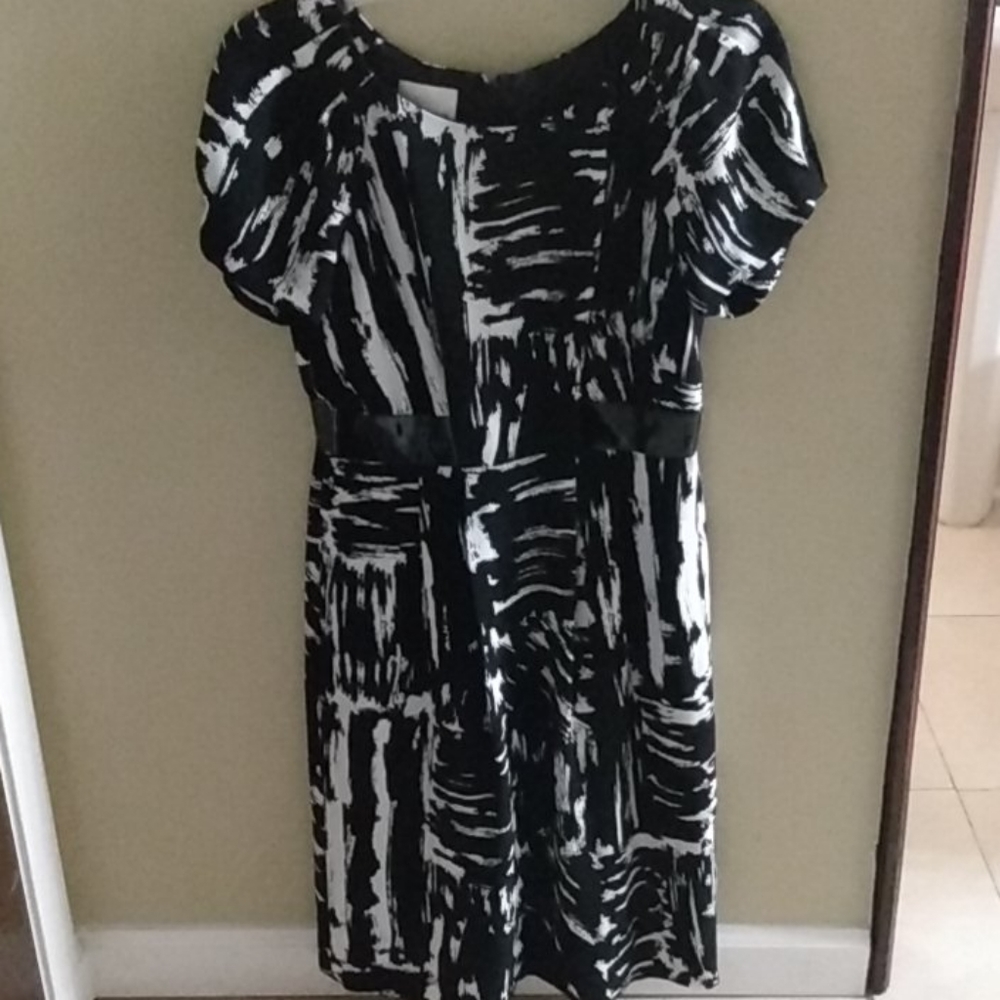 Women's dress